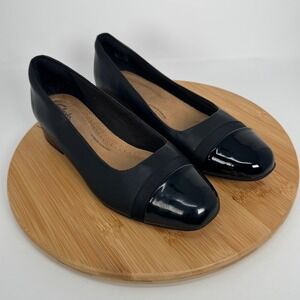 Clarks Juliet Monte Black Patent Cap Toe Comfort Low Pump Heels Womens 10W